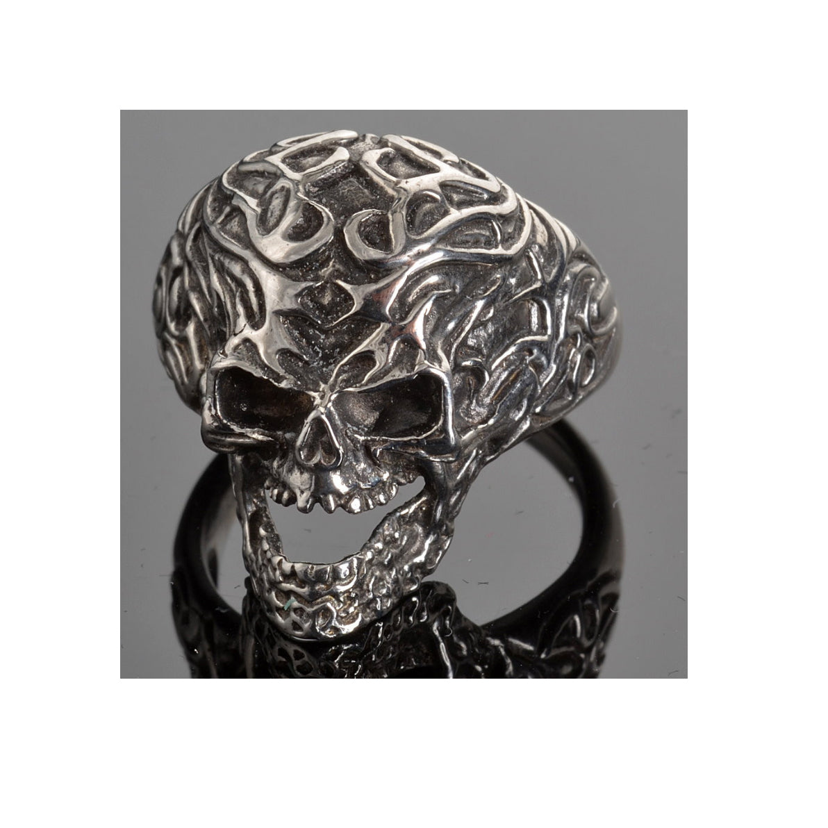 STAINLESS STEEL MEN'S TRIBAL TATTOO SKULL RING