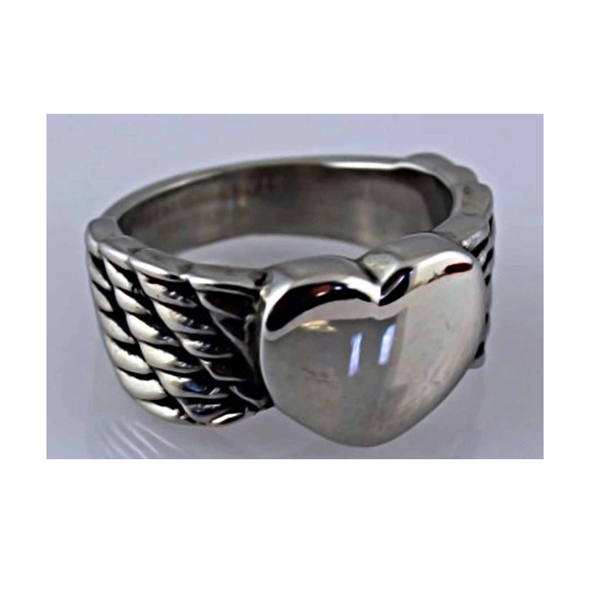 STAINLESS STEEL LADIES WINGED HEART RING